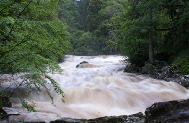 Brae House Bed & Breakfast Aberfeldy Bagian luar foto